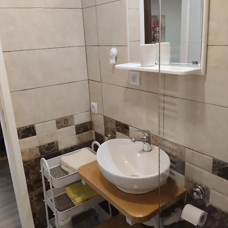 Viktorija 公寓 巴伊纳巴什塔