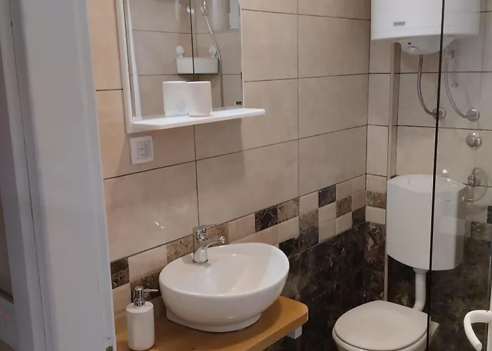 Apartman Viktorija *